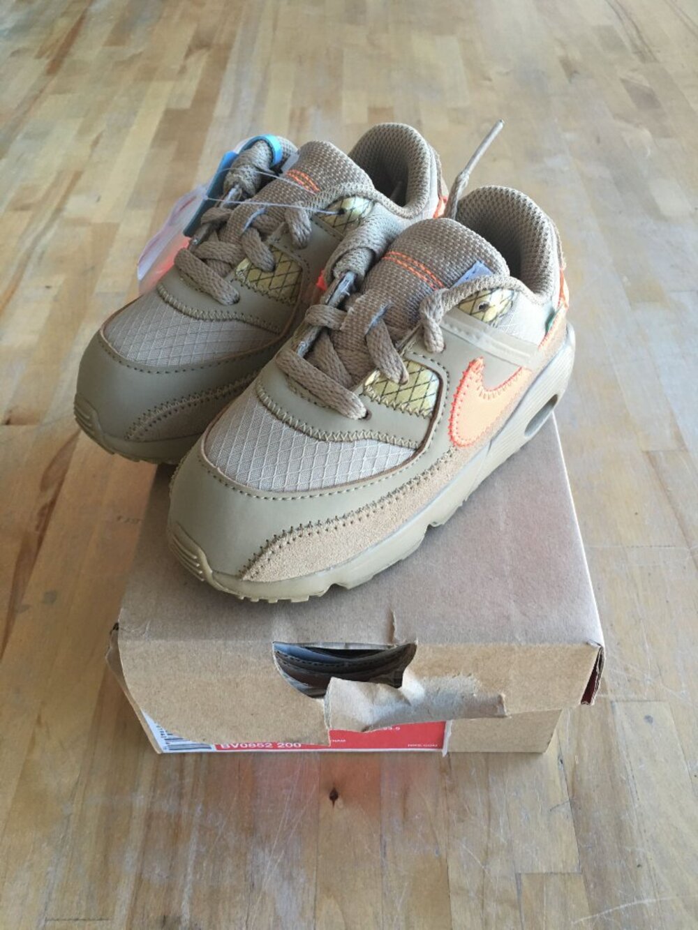 Off-White x Nike Air Max 90 "Desert Ore" BV0852-200 Sz 7C *Damaged Box*